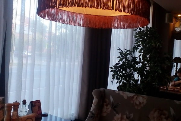 Интерьер "Горький кафе" в Кургане